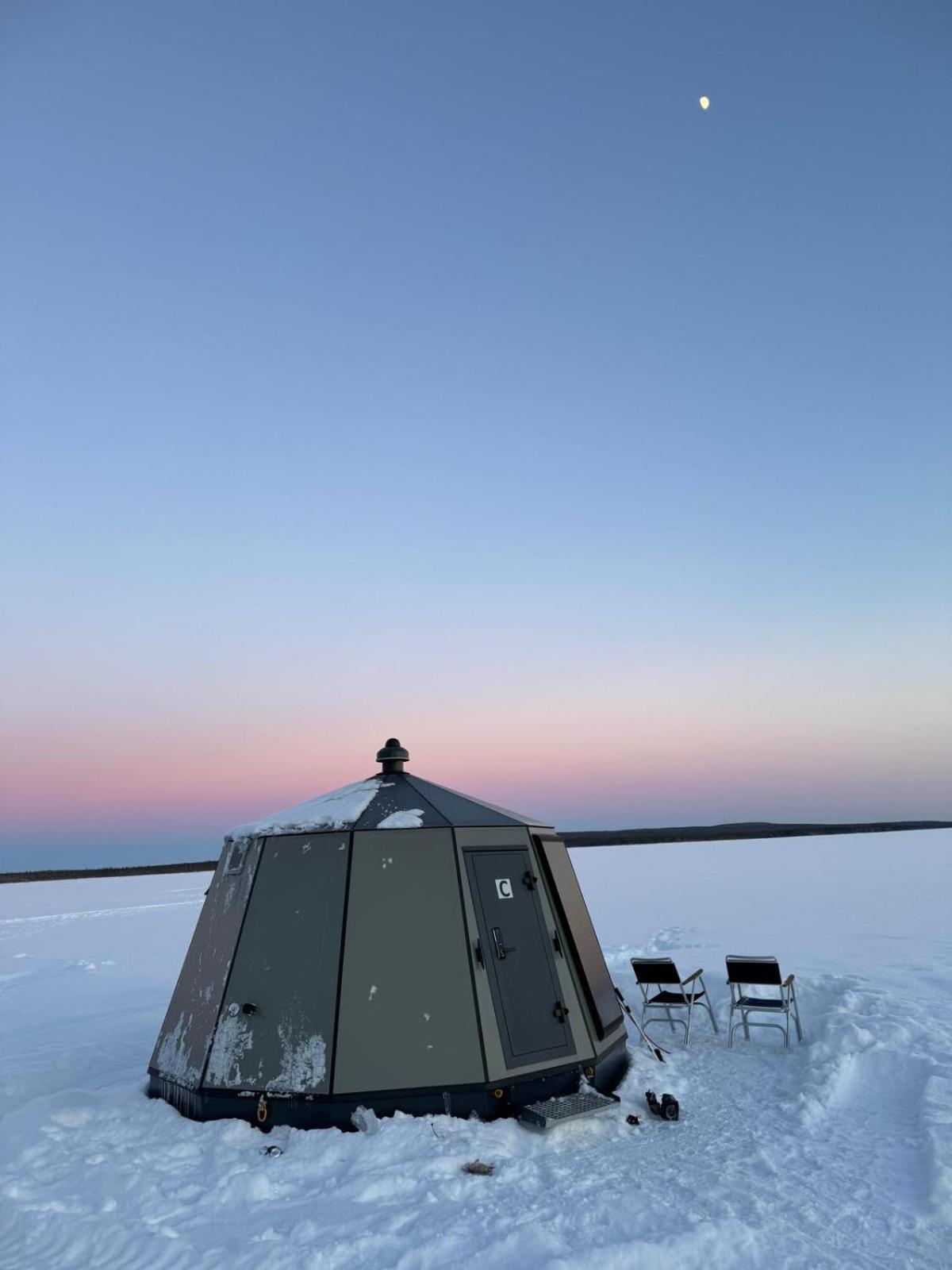 Vikajaervi Lake View Experience Igloos Rovaniemi Exterior photo