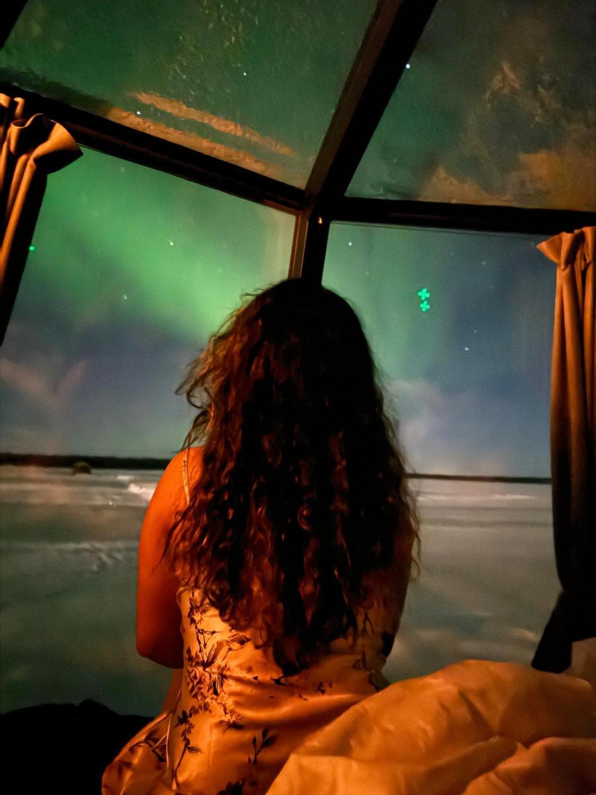 Vikajaervi Lake View Experience Igloos Rovaniemi Exterior photo