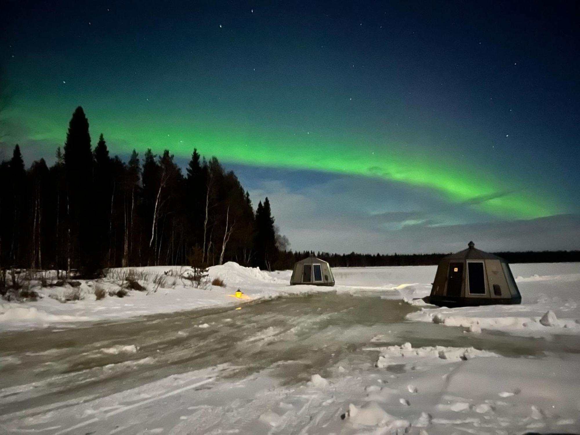 Vikajaervi Lake View Experience Igloos Rovaniemi Exterior photo
